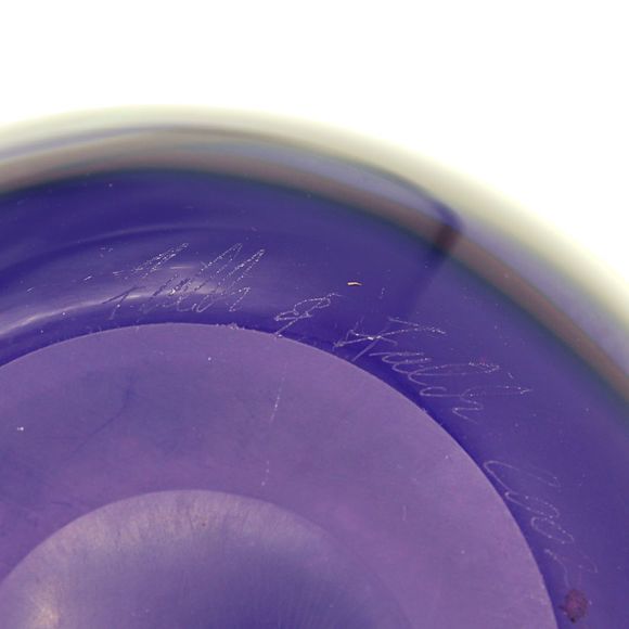 Vintage Studio Art Handblown Glass Vase in Dogwood Floral Design by Fields - Picture 4 of 6